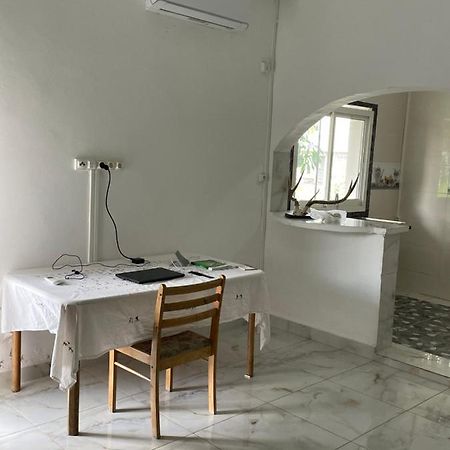 Dagoni Hotell Boueni Exteriör bild